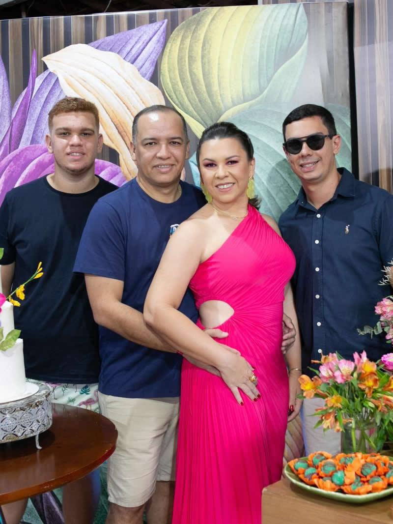 Taveira Júnior com a família
