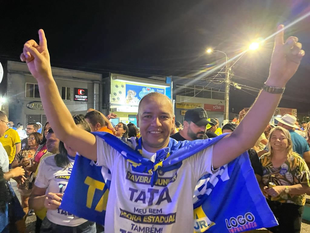 Taveira Júnior na jornada política
